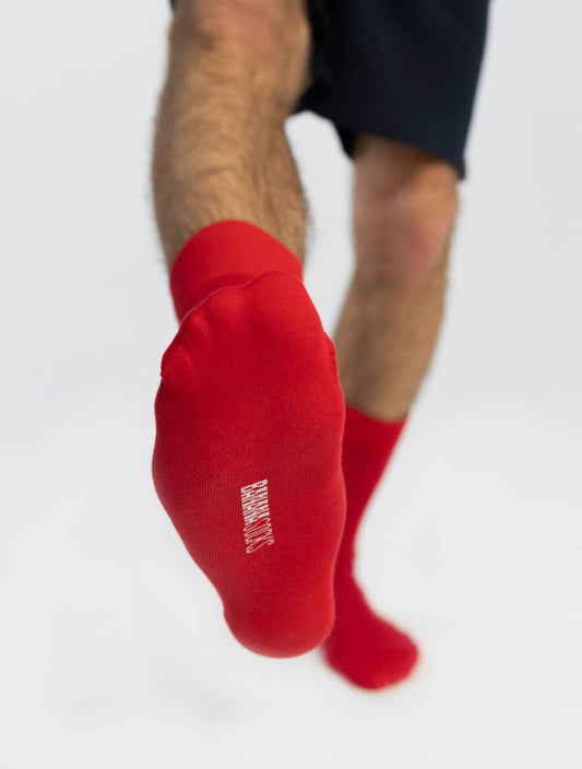 Banana Socks | גרבי כותנה חלקות אדום רובי - Tefen Medical