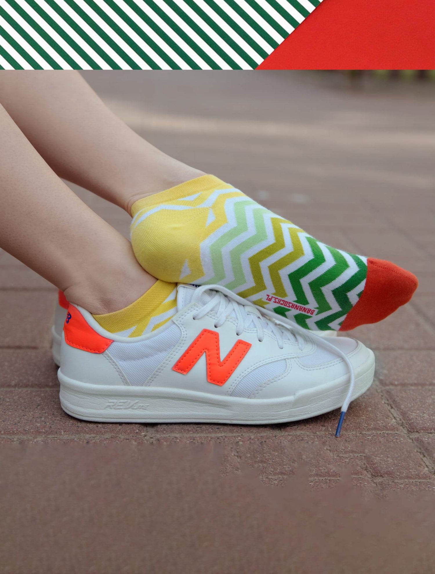 Banana Socks | גרבי כותנה קצרות בהדפס זיגזג - Tefen Medical